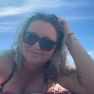 Meet your Posher, Tegan